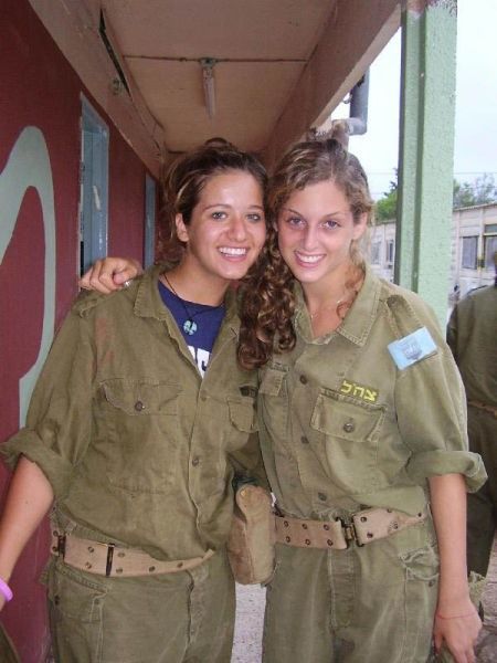 İsrail'de kadın askerlerin görüntüleri şoke etti - Resim: 4