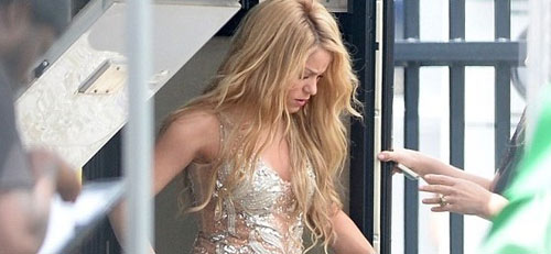 Shakira'nın transparan gelinliği - Resim: 2
