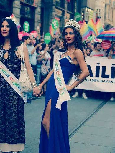 İşte Türkiye'nin trans kraliçesi - Resim: 4